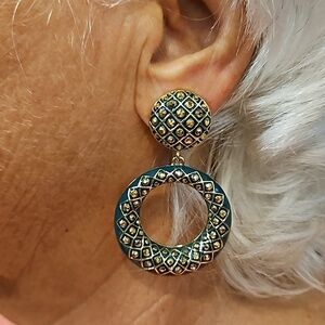 💕ST. JOHN💕 Circular Drop Clip On Earrings ~ Green Enamel Gold Jewels NWOT